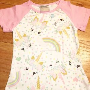 Unicorn raglan top